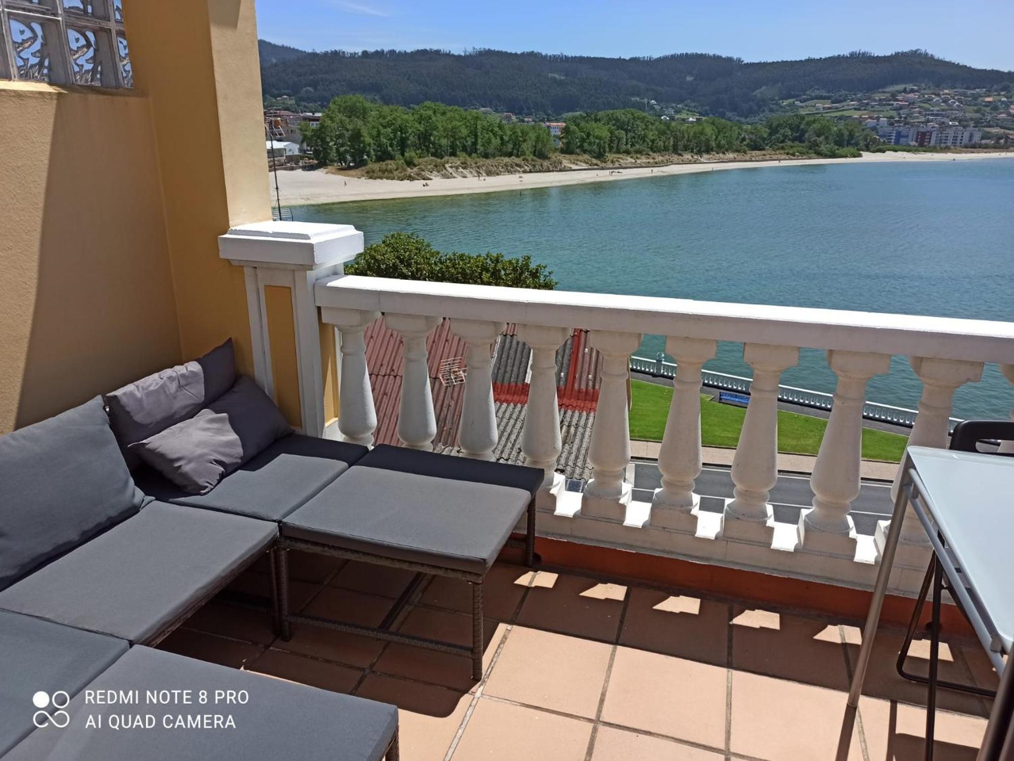 Villa Casa da Costa - Piso con galería y terraza con vistas al mar Cedeira Exterior foto